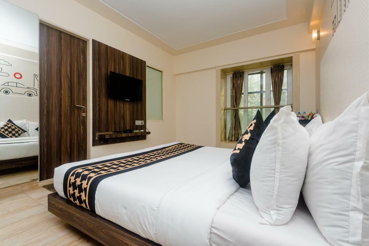 Mumbai House Hotel Juhu Extérieur photo