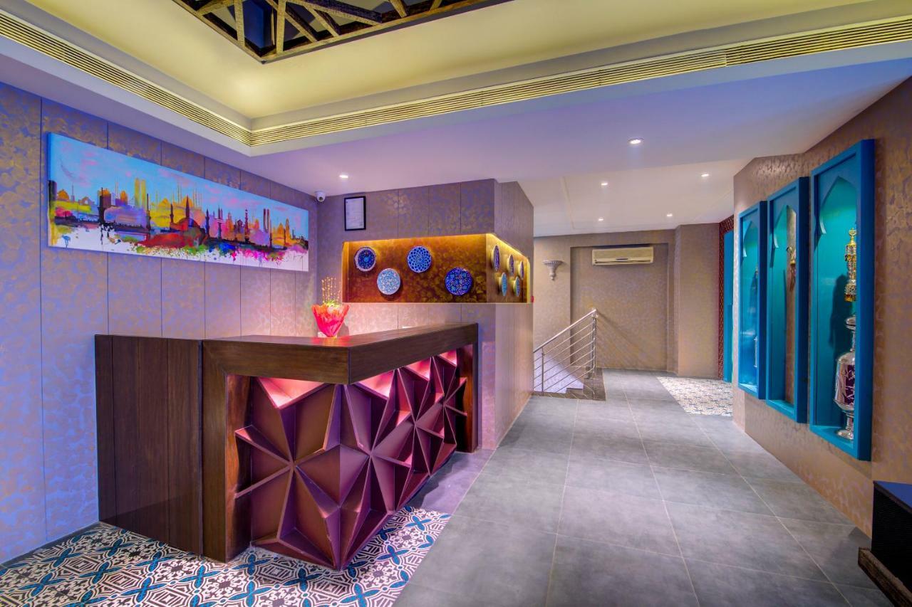 Mumbai House Hotel Juhu Extérieur photo