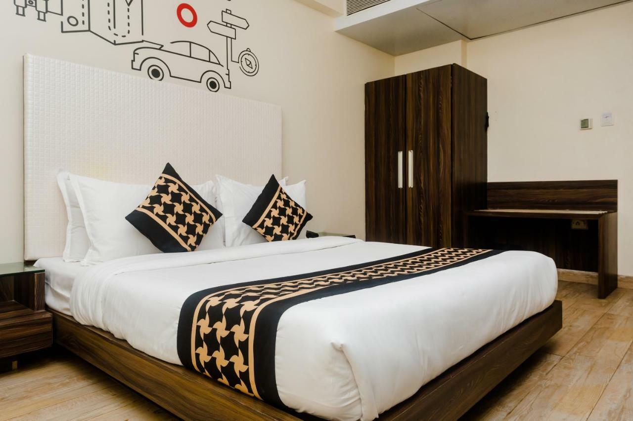 Mumbai House Hotel Juhu Extérieur photo